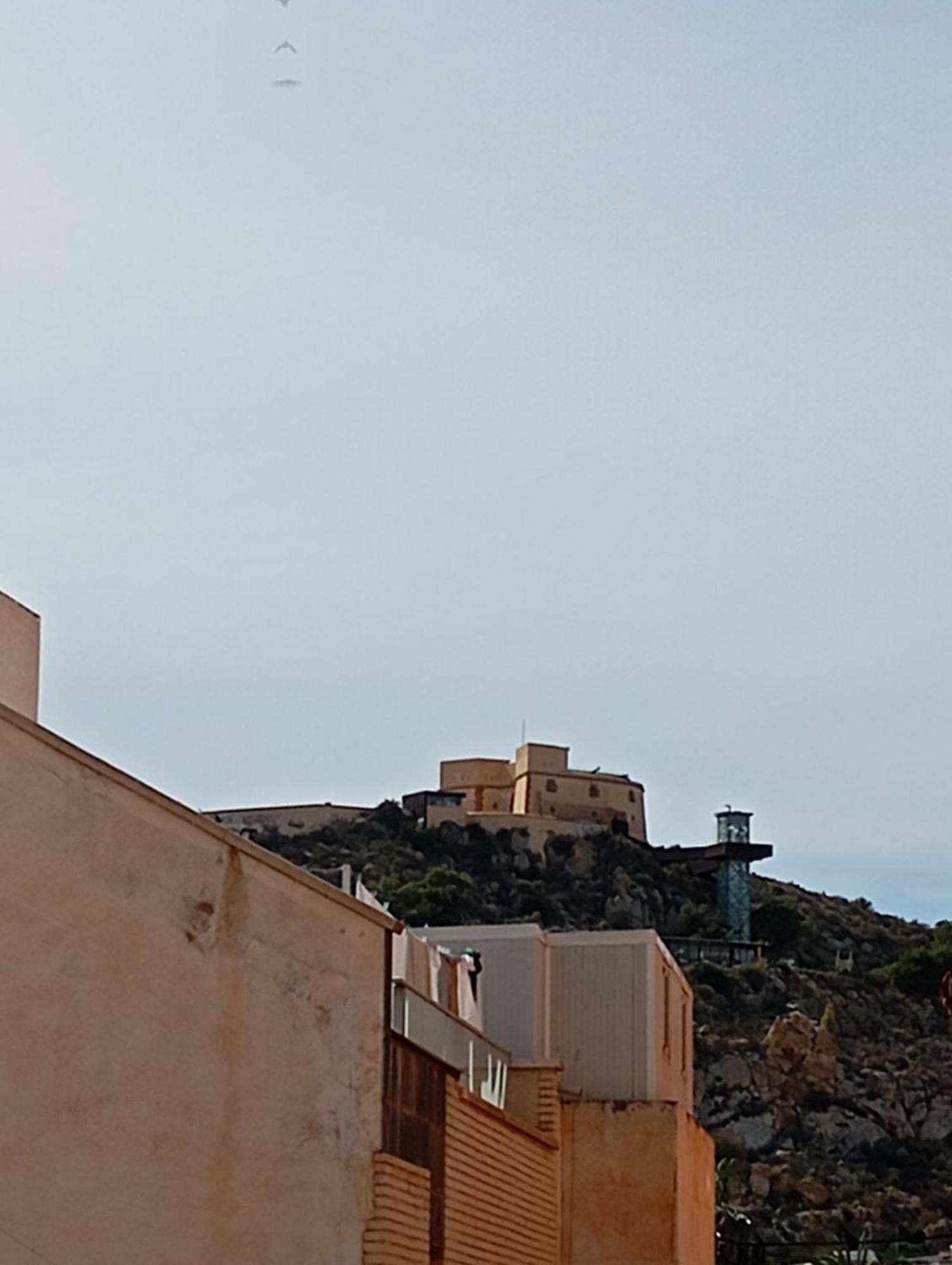 Mawilec, Centre, Plage, Port, Garage Águilas Exterior foto